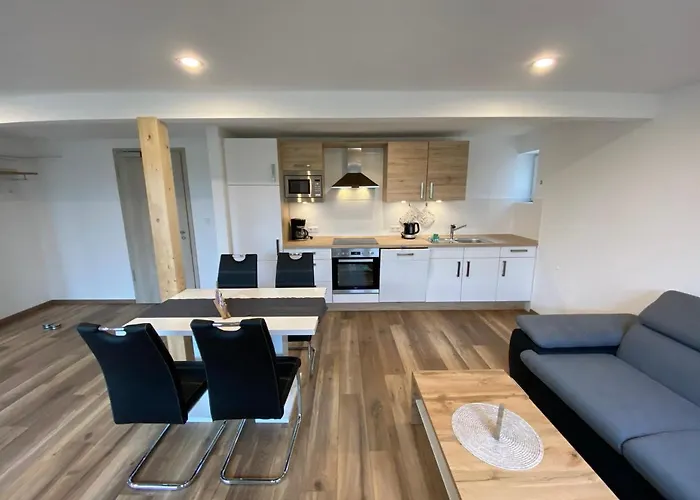 Pradler 3 アパート カロリーネンジール